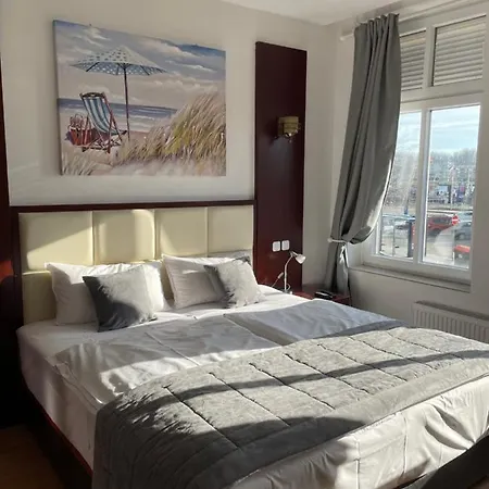 Ostsee Travemuende 酒店 2*