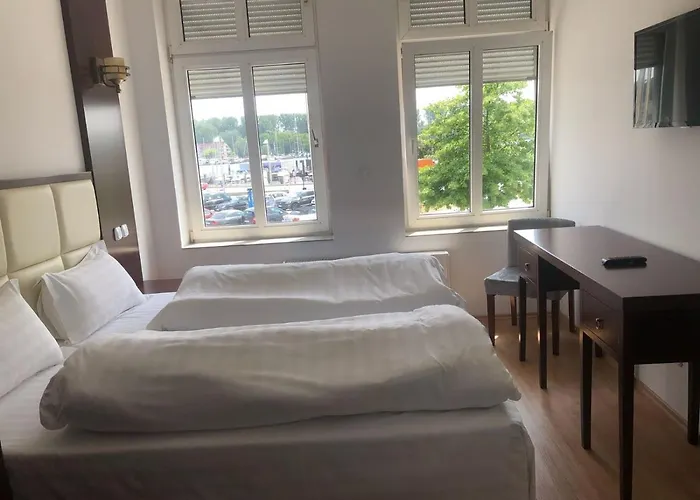 Ostsee Travemuende Hotel Lübeck